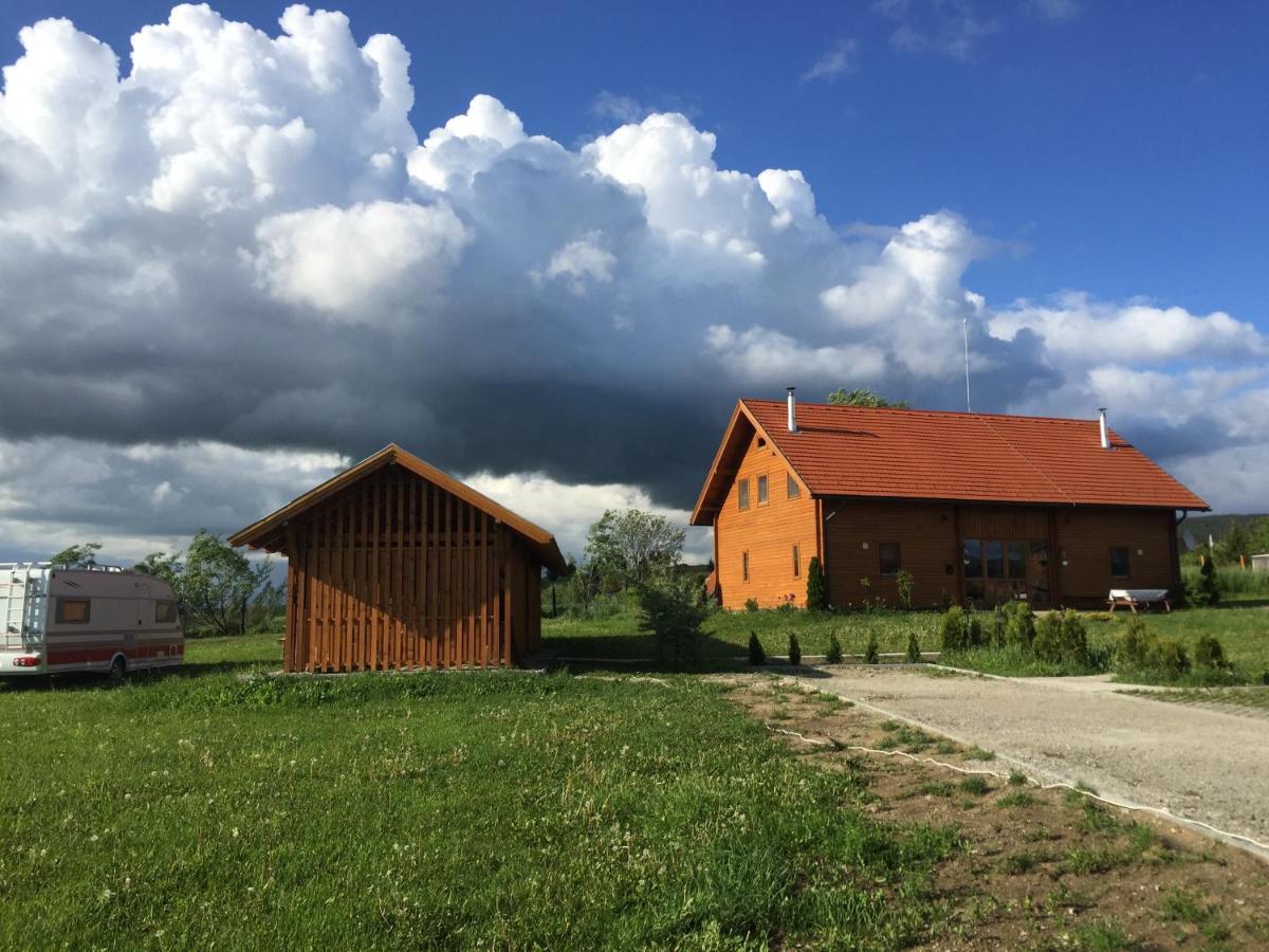 Nimfa Apartments Păuleni-Ciuc Exteriér fotografie