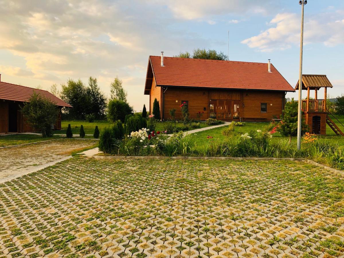Nimfa Apartments Păuleni-Ciuc Exteriér fotografie