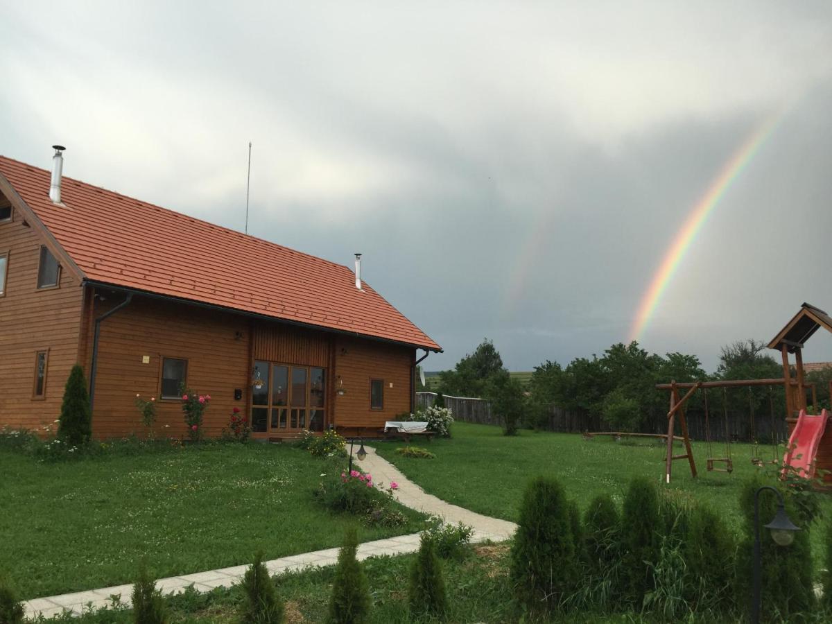 Nimfa Apartments Păuleni-Ciuc Exteriér fotografie