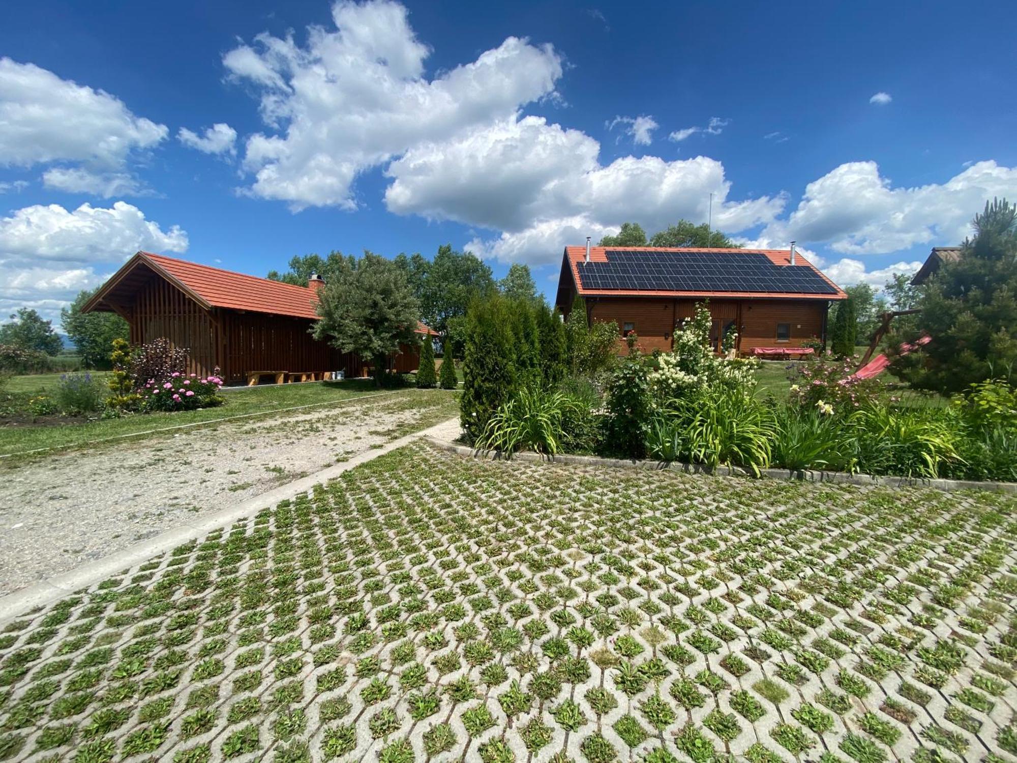 Nimfa Apartments Păuleni-Ciuc Exteriér fotografie